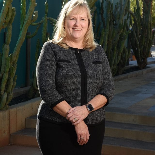 Karen Hunt